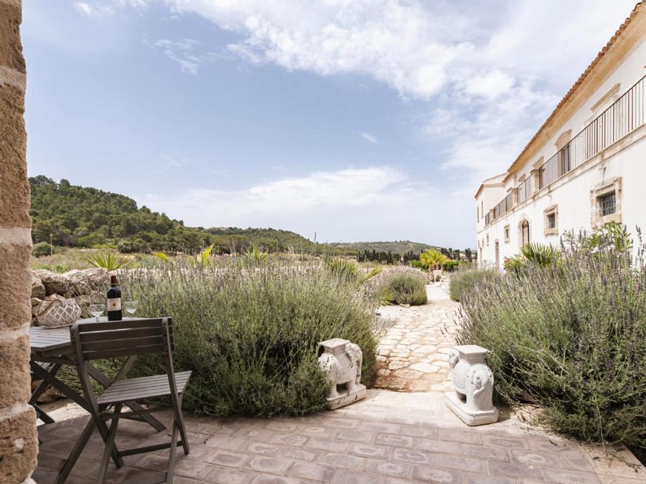 Bramasole Charming House Ξενοδοχείο Comiso Εξωτερικό φωτογραφία