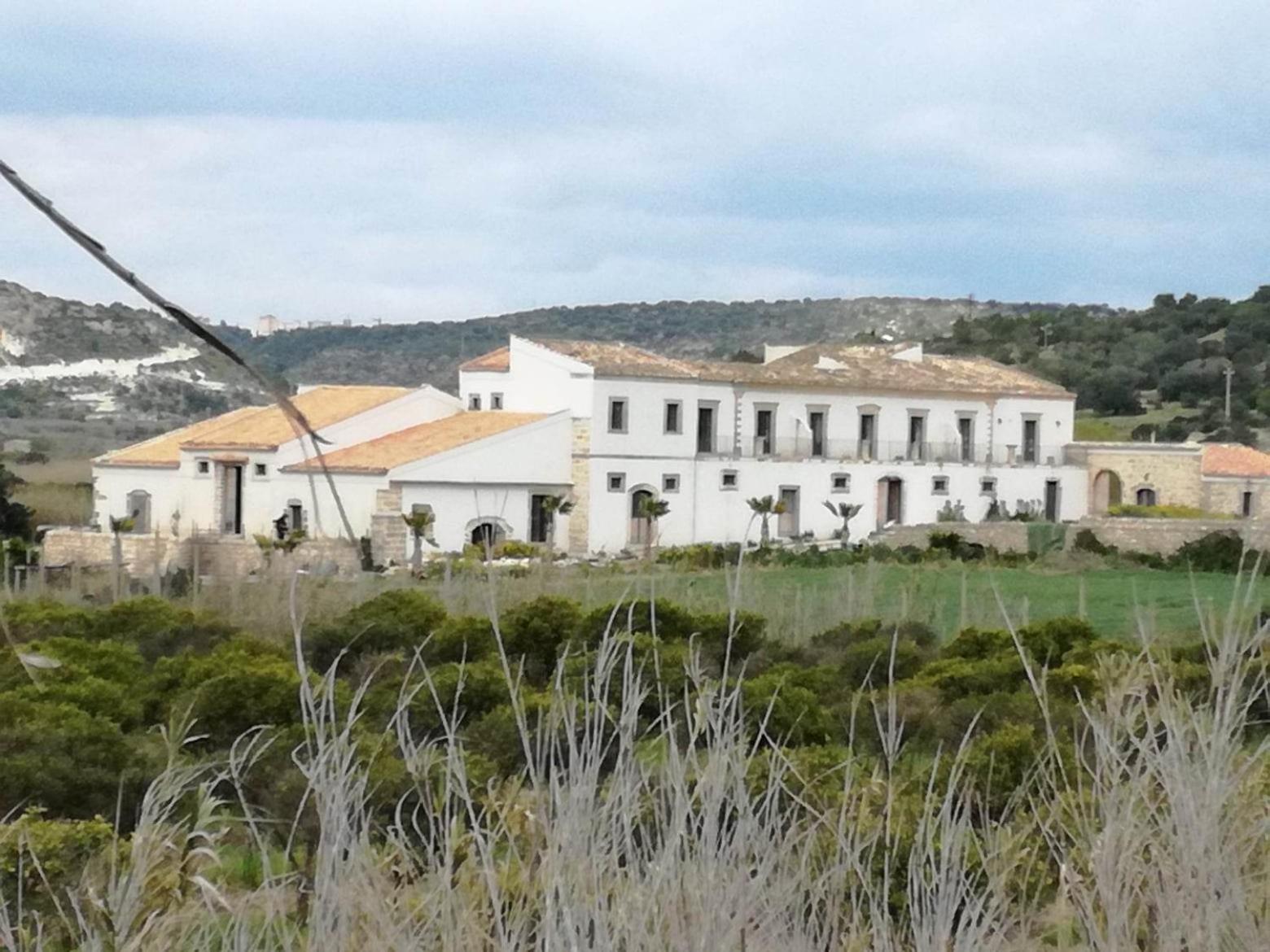 Bramasole Charming House Ξενοδοχείο Comiso Εξωτερικό φωτογραφία